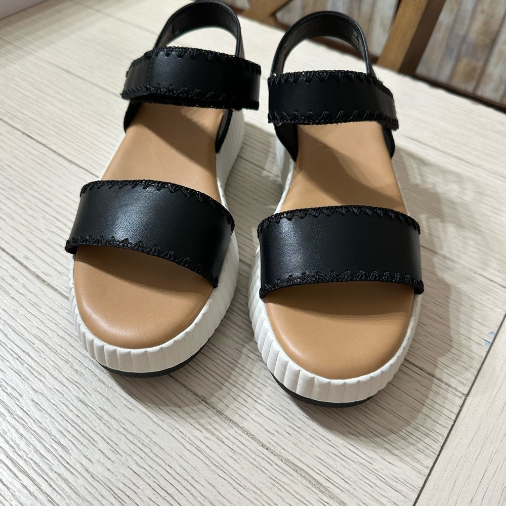 New Dolce Vita Franca black Sandals